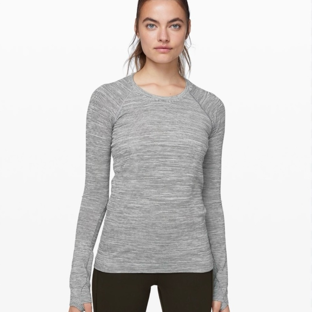 Lululemon Swiftly TechLong Sleeve 2.0 Hip-length Top Grey/White Stripped
